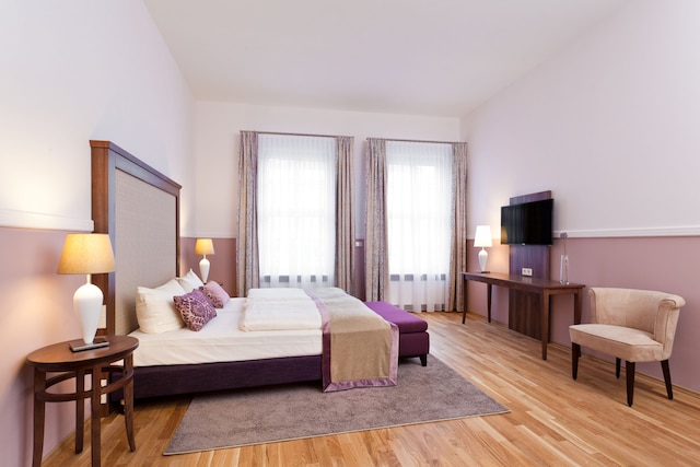 アパートホテル アム シュロス