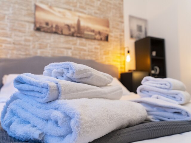 サロット ピラミデ B&B