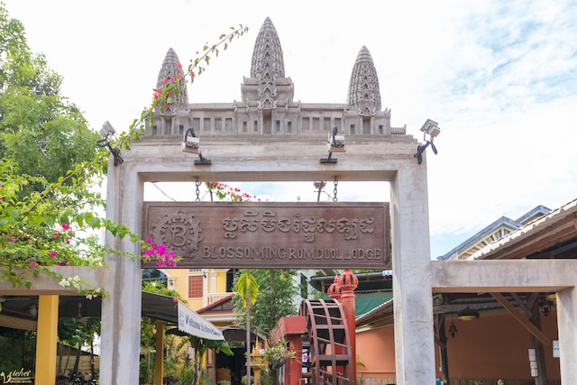 開花するロムドゥオールブティック - ホステル