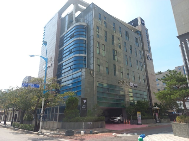 ルビー ツーリスト ホテル ウォルミド
