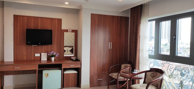 ハンズ フオン マイ ホテル