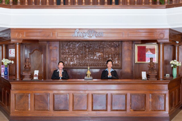 モノリーチ アンコール ホテル