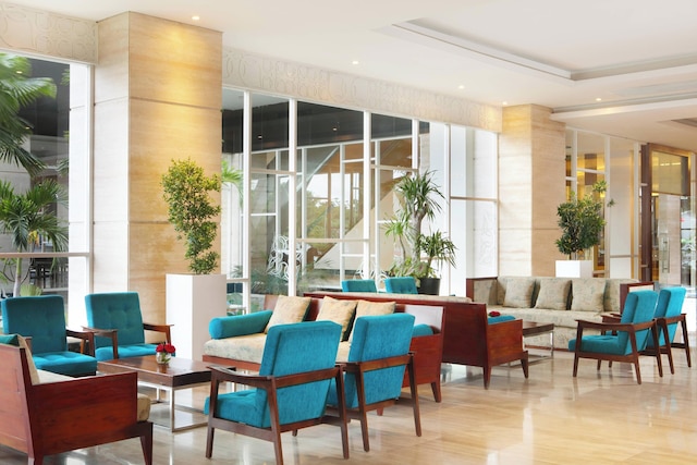 フォー ポインツ バイ シェラトン マッカサル