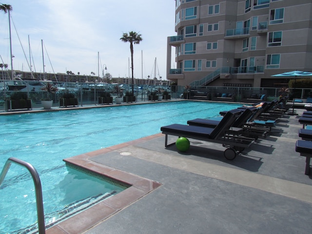 ロマンティック スタジオ ウィズ ベイ ビュー