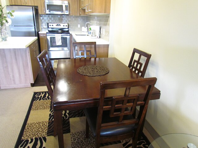 コージー プレイス イン タヒチ ウェイ