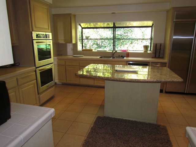 4 ベッドルーム セレブリティ ハウス ウィズ プール & シティ ビュー