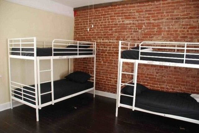 ホステル オン サード