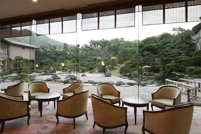 曲水の庭 ホテル玉泉
