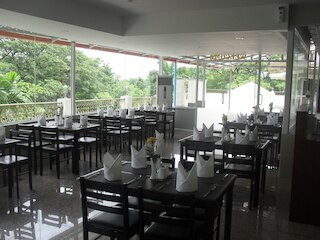 ヤンゴン エアポート ホテル