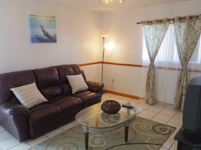 ソービー アパートメンツ