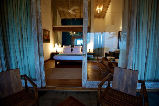 ローマン ビーチ