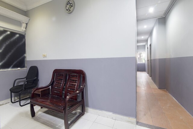 OYO 44100 ホテル カサヴィラ ペタリン ジャヤ