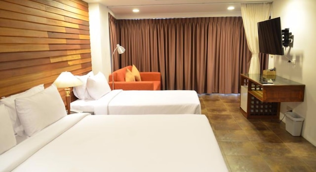 ナンダ ヘリテージ ホテル