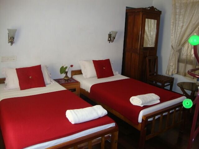 ラザール レジデンシー ホームステイ