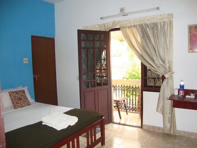 ラザール レジデンシー ホームステイ