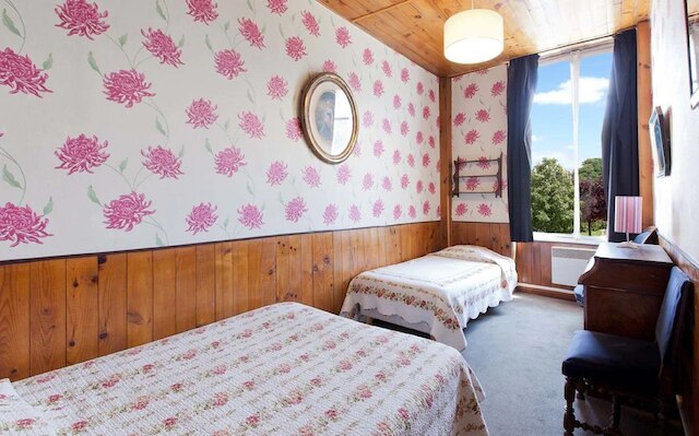 オテル エスメラルダ