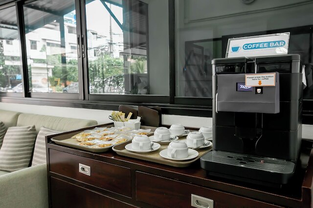 アネックス ルンピニ バンコク