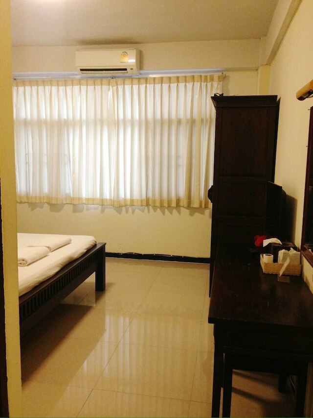 ナティー プレイス