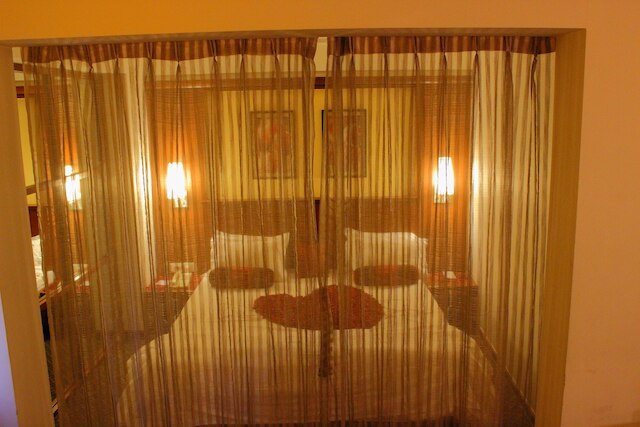 スカイロン ホテル