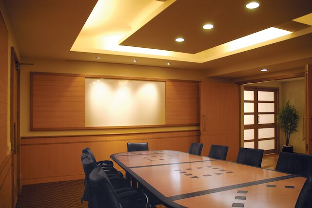 スカイロン ホテル