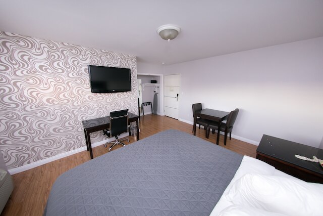 メトロポリタン イン & スイーツ