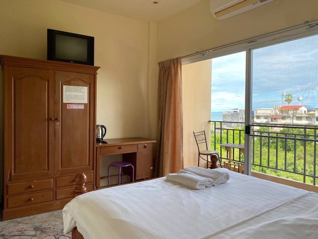 オレンジ アンド コー