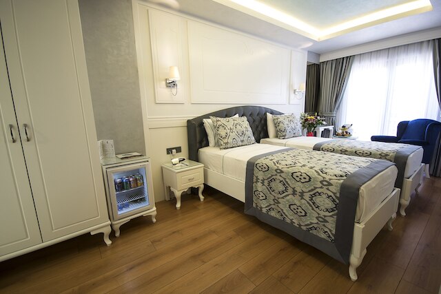 Antusa Palace Hotel & Spa