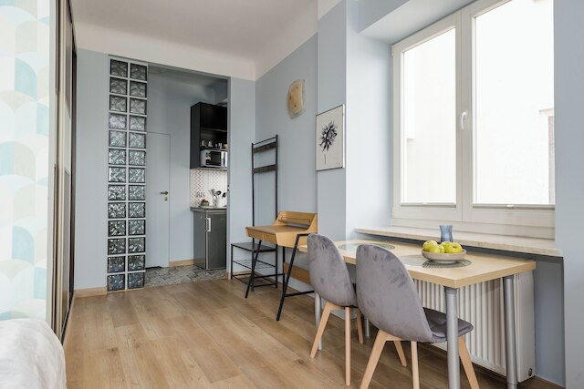 ショートステイポーランド マルシャウコフスカ B188