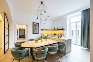 シック ライフスタイル アパートメント