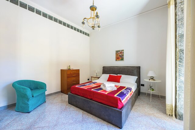 レッド コンフォート フラット ニア ガリバルディ ステーション