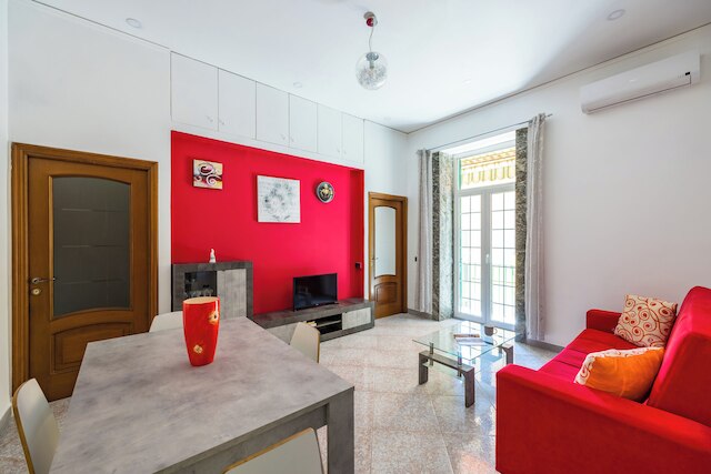 レッド コンフォート フラット ニア ガリバルディ ステーション