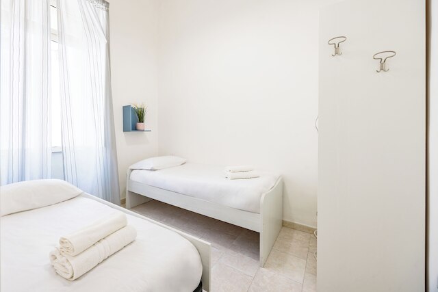 アーバン ベース ガリバルディ by ナポリアパートメンツ