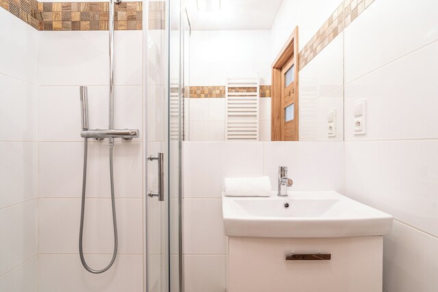 レントプラネット - スタジオ カルワリスカ