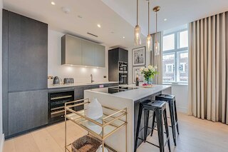 ウェストミンスター アパートメンツ by D'montrio