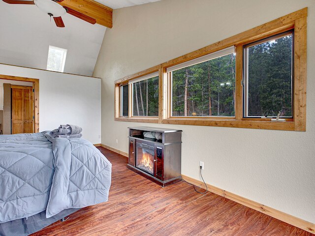 スイッチバックベースキャンプ 4 ベッドルームホーム