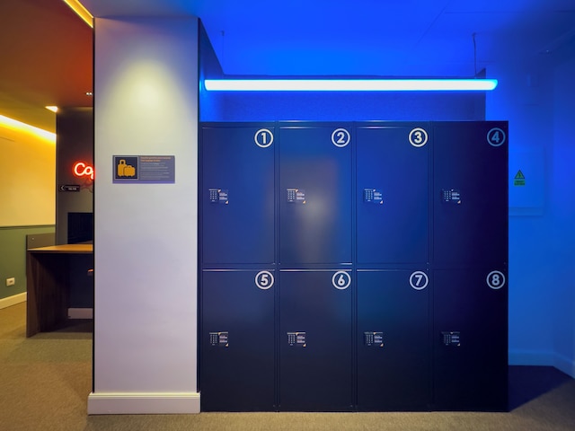 オペラ ステイズ by チャーミング