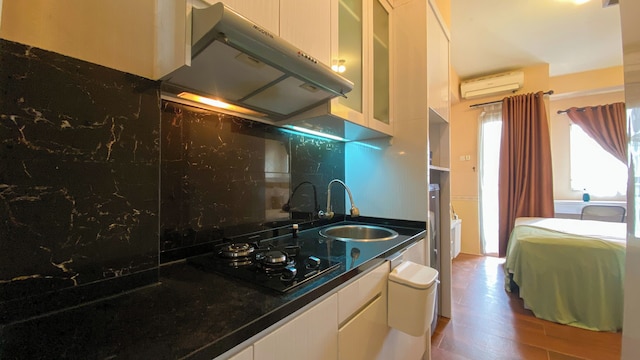 コンビニエント スタジオ アパートメント アット パクブウォノ テラス