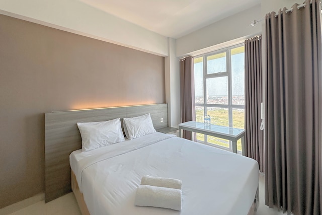 グッド ディール スタニング スタジオ (ノー キッチン) アット タマン メラティ スラバヤ アパートメント