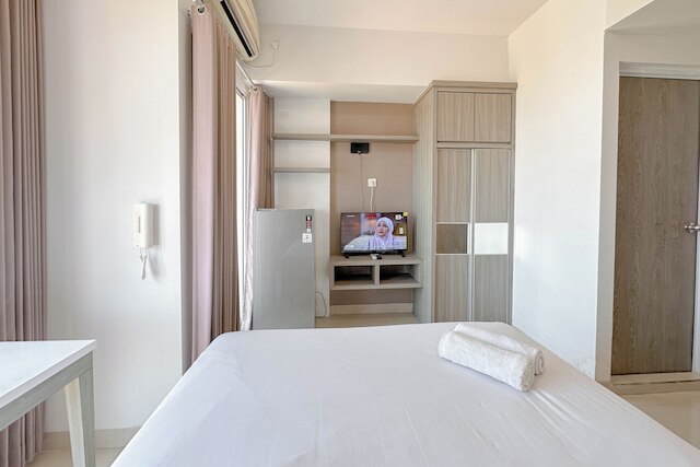 グッド ディール スタニング スタジオ (ノー キッチン) アット タマン メラティ スラバヤ アパートメント