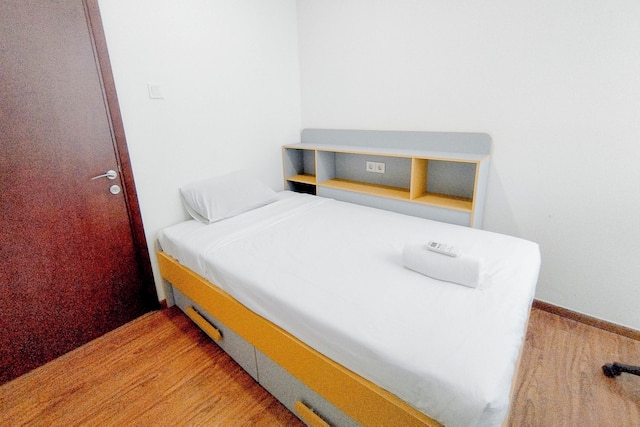 2ベッドルーム ミニマリスト アンド シンプリー アット グランド スンコノ ラグーン アパートメント