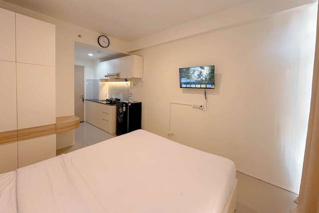 プレザント アンド グッド ロケーション スタジオ アット バレ ヒンギル アパートメント