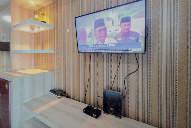 モダン スタジオ ウィズ ストラテジック ロケーション アット タマンサリ パピリオ アパートメント