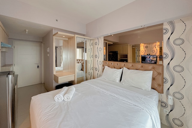 ストラテジック スポット スタジオ ウィズ モール アクセス アット タングリン スーパーモール マンション アパートメント