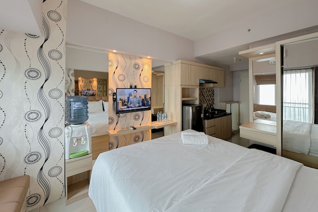 ストラテジック スポット スタジオ ウィズ モール アクセス アット タングリン スーパーモール マンション アパートメント