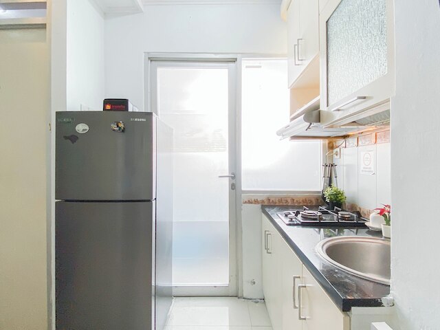 シンプリー 2ベッドルーム アパートメント ニア ビヌス ユニバーシティ アット メナラ ケボン ジェルク