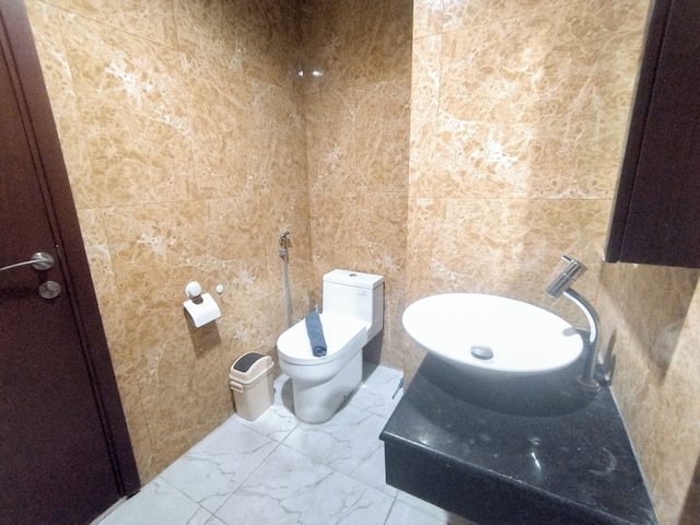 スペーシャス スタジオ ルーム アット グランド スンコノ ラグーン アパートメント