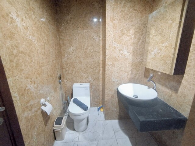 スペーシャス スタジオ ルーム アット グランド スンコノ ラグーン アパートメント