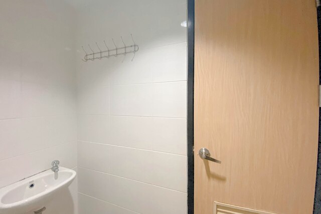 ウォーム ニュートラル 1 ベッドルーム ウィズアウト リビングルーム アット ジ アルトン アパートメント