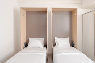 プレザント スタジオ (ノー キッチン) アット バンダラヤ - タラサ シティ マカッサル アパートメント