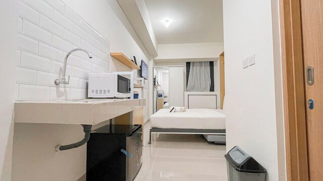 シンプル スタジオ (ノー キッチン) バンダラヤ - タラサ シティ マカッサル アパートメント